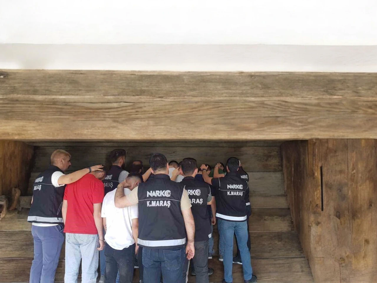 Kahramanmaraş'ta Uyuşturucu Ticareti Yapan 14 Kişi Gözaltına Alındı