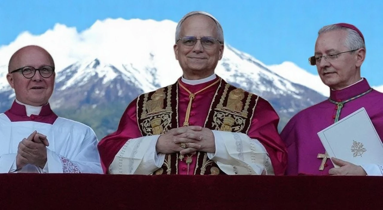 Tarihte İlk Kez Bir ABD'li, Vatikan'da Papa Seçildi: Robert Francis Prevost Seçildi!