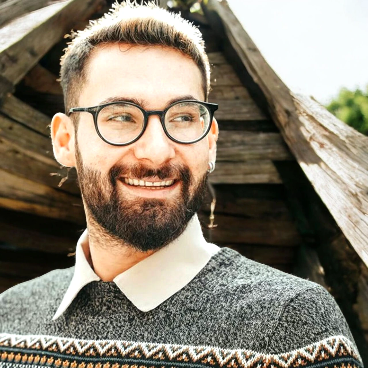 Trajik bir kaza sonucunda hayatını kaybeden kişinin son bakışı, arkadaşları için yürekleri dağladı.