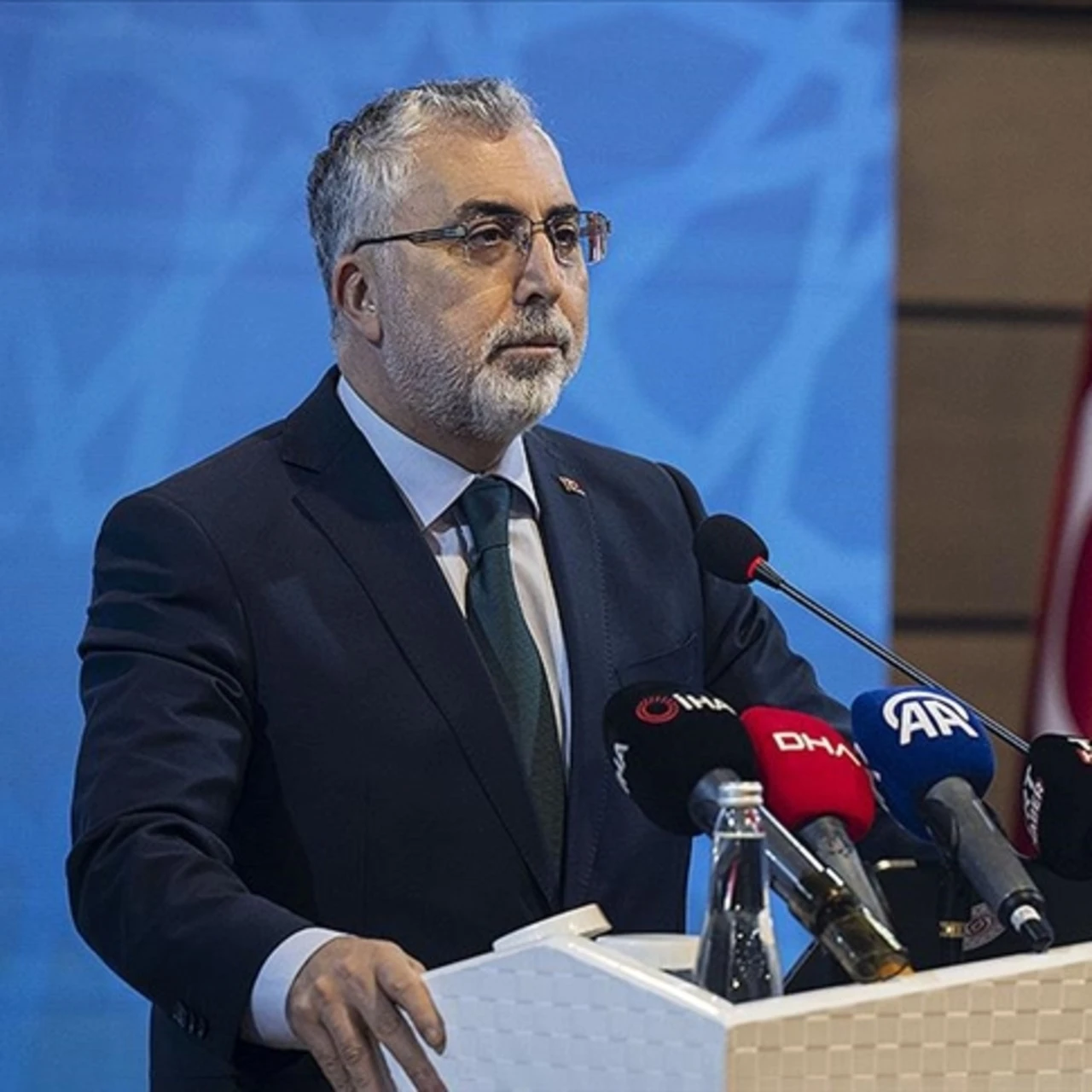 Bakan Işıkhan, Temmuz ayında asgari ücrete yapılacak ara zamı duyurdu!