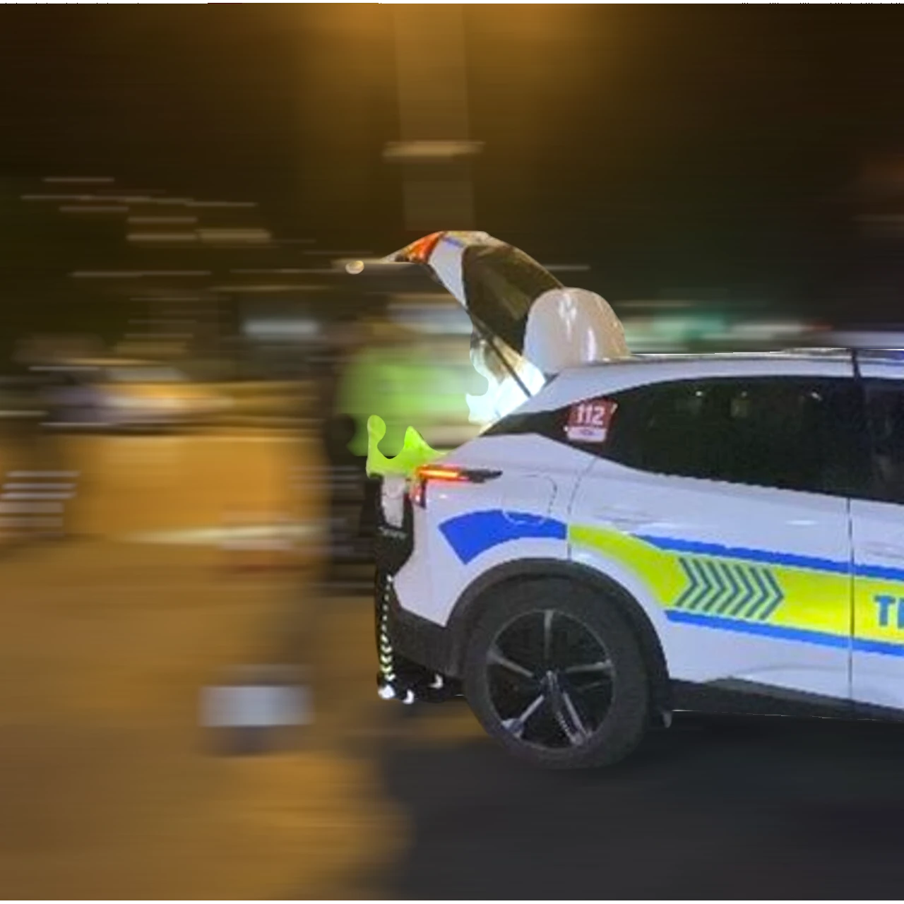 Aydın'da meydana gelen trafik kazasında 2 polis memuru yaralandı.