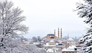 İstanbul'a Kar Yağışı Yaklaşıyor! AKOM'dan Kritik Uyarı Geldi: Kuvvetli Kar Bekleniyor!