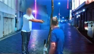 Kardeşler arasında yaşanan silahlı kavga olayı halkı şaşkına çevirdi.