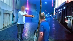 Kardeşler arasında yaşanan silahlı kavga olayı halkı şaşkına çevirdi.