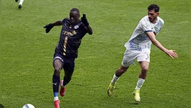 Kasımpaşa, Çaykur Rizespor'u 3-2 mağlup ederek kritik bir galibiyet aldı.