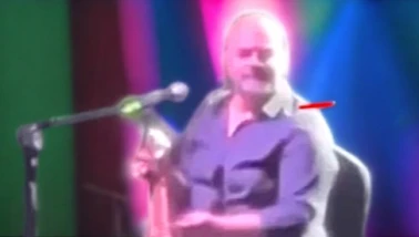 Volkan Konak'ın Sahnede Bayılma Anı - Video ve Son Durumu!
