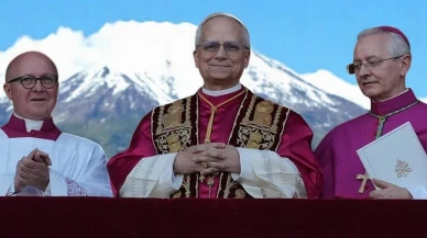 Tarihte İlk Kez Bir ABD'li, Vatikan'da Papa Seçildi: Robert Francis Prevost Seçildi!