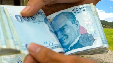Enflasyon tahmini arttı: Emekli ve memur maaşları için güncellenmiş zam planı açıklandı