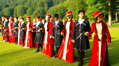 Kahramanmaraş'tan Unutulmaz Kafkas Kültür Gecesi ve Dansları