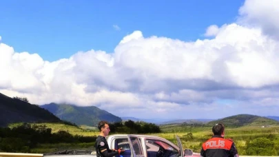 Kahramanmaraş'ta bir kişi, başka bir kişiye ateş ederek kardeşini öldürdü.
