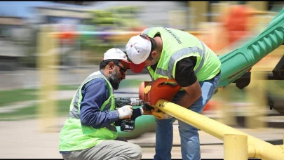 Dulkadiroğlu Belediyesi, yeşil alanlarda gerçekleştirdiği yaz temizliği çalışmalarını başarıyla tamamladı.