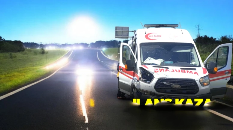 Balıkesir'de Ambulansın Otomobile Çarpması Sonucu Kaza Meydana Geldi